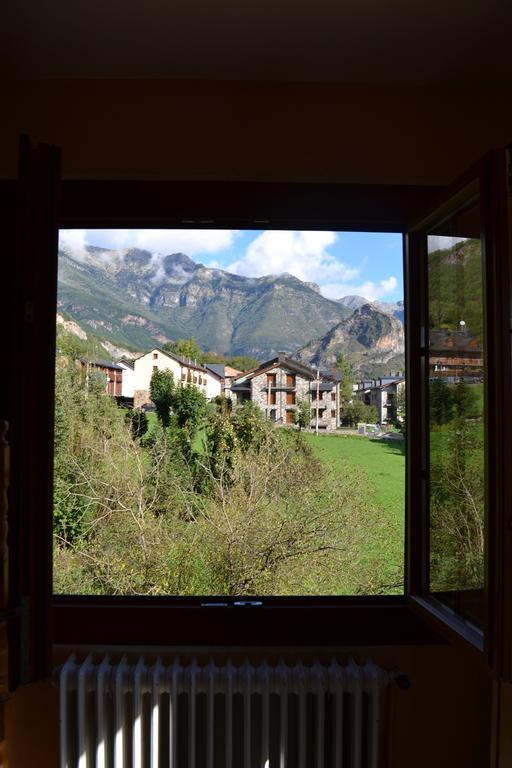 Albergue Velarta Villanova Ngoại thất bức ảnh