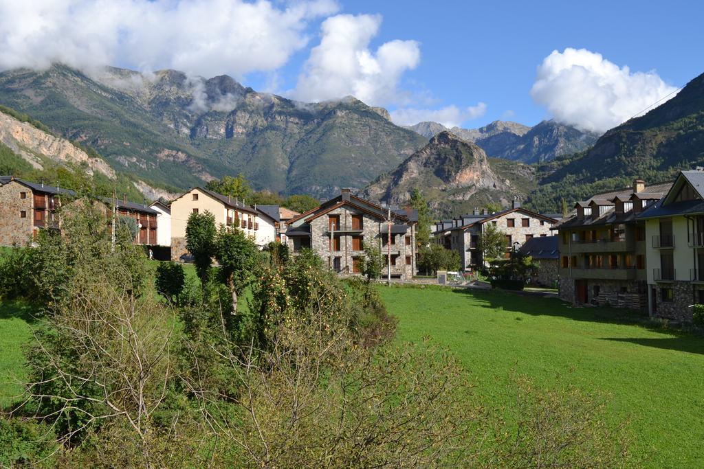 Albergue Velarta Villanova Ngoại thất bức ảnh